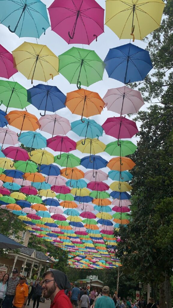 Dollywood Umbrella Sky during the spring festival